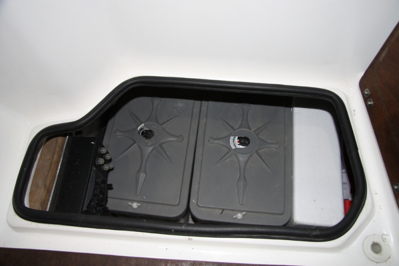 ������������ 100 �/� 2 �����